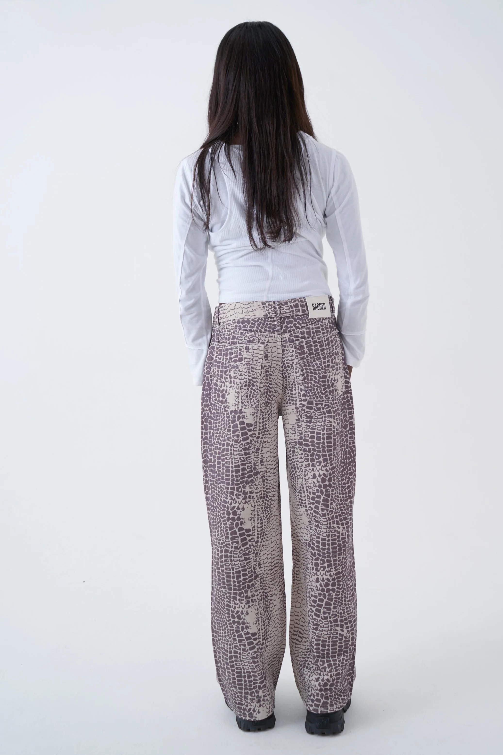 Bite Croc Print Release Jeans - Image 4