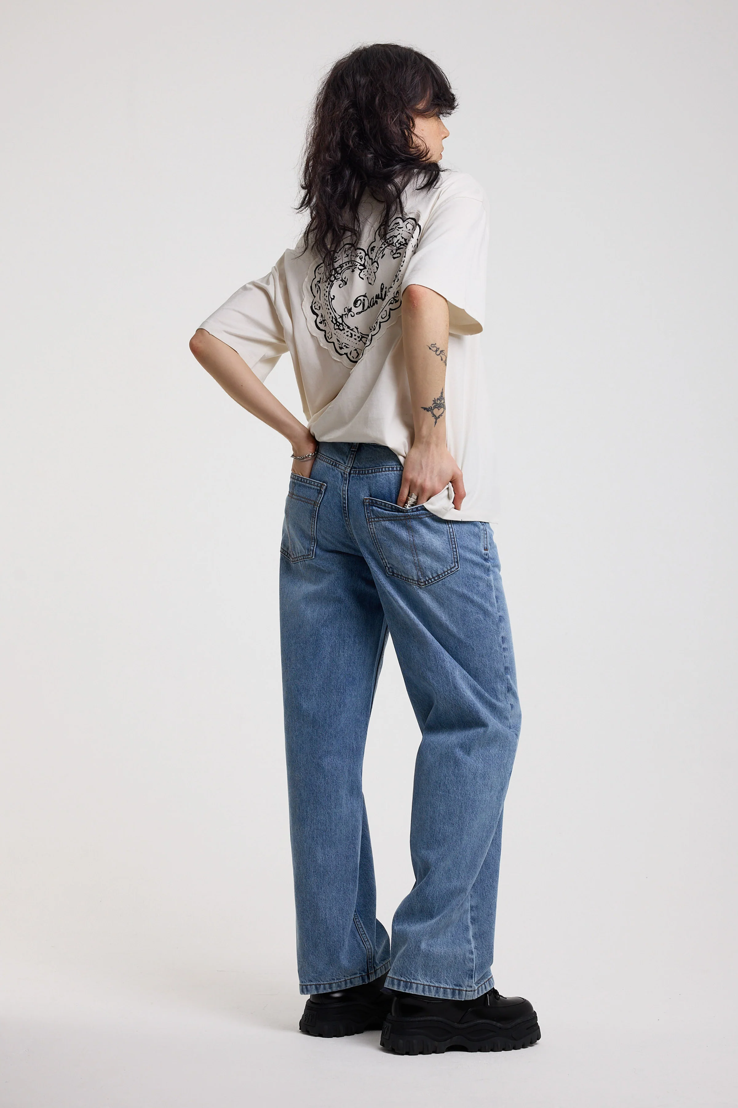 Chore Low Rise Boyfriend Jeans - Image 5