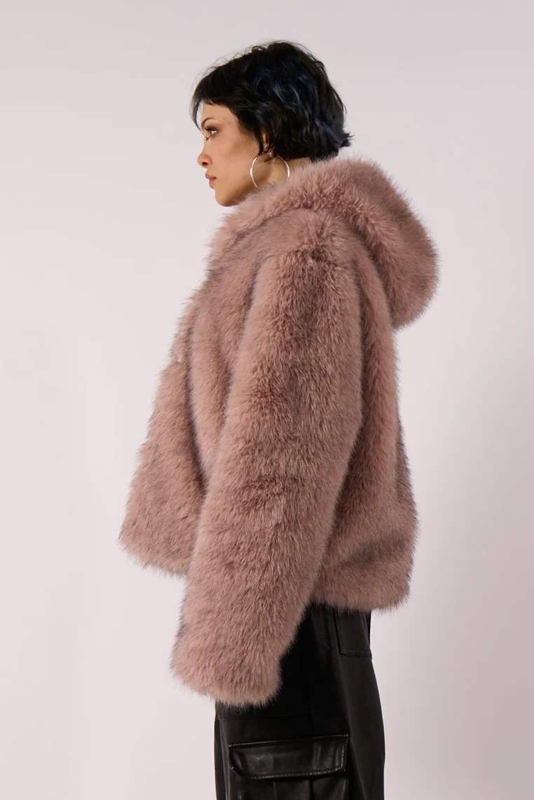 Julia Pink Faux Fur Coat - Image 4