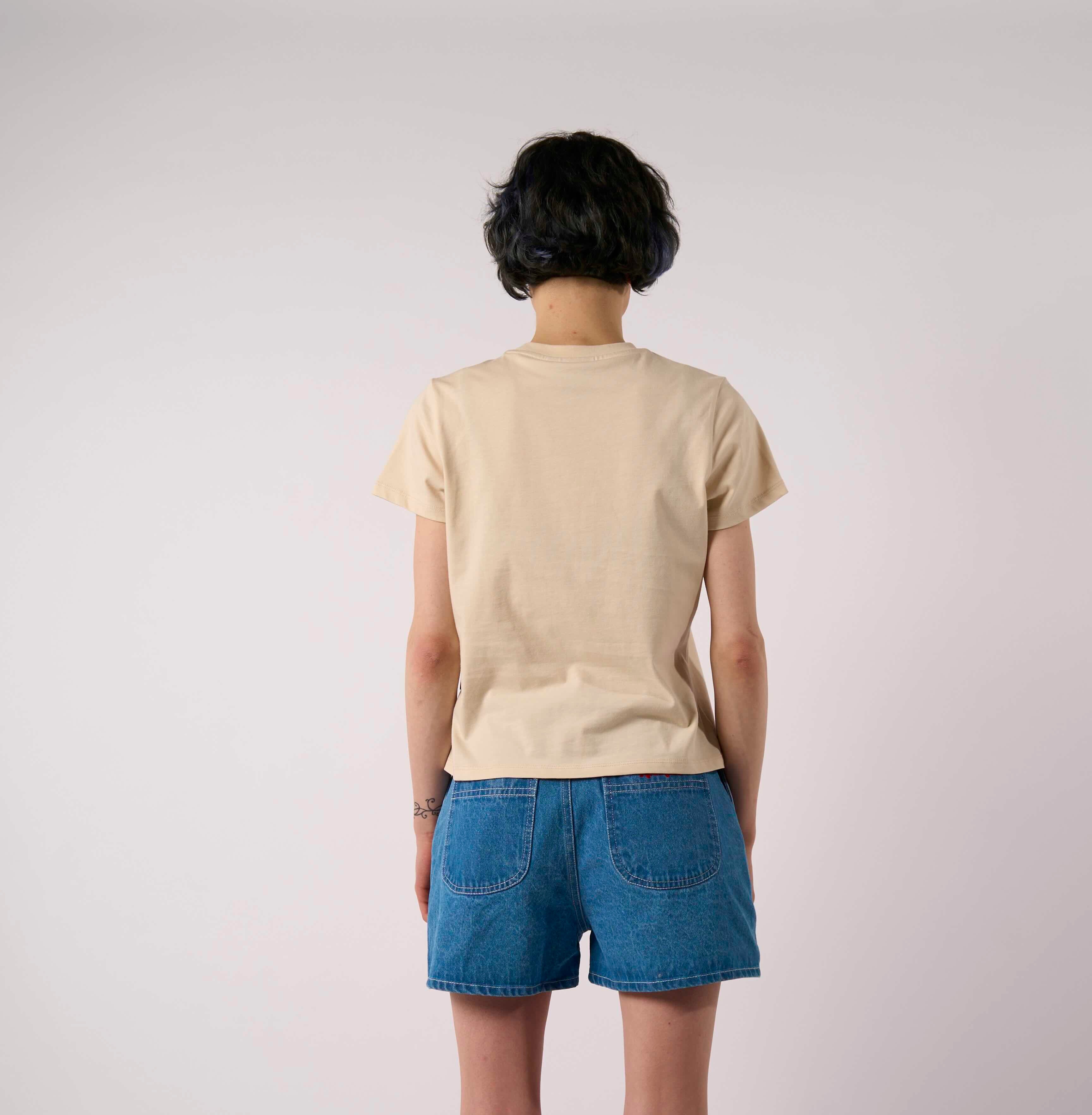 Kickers Cream Logo T-shirt - Image 3