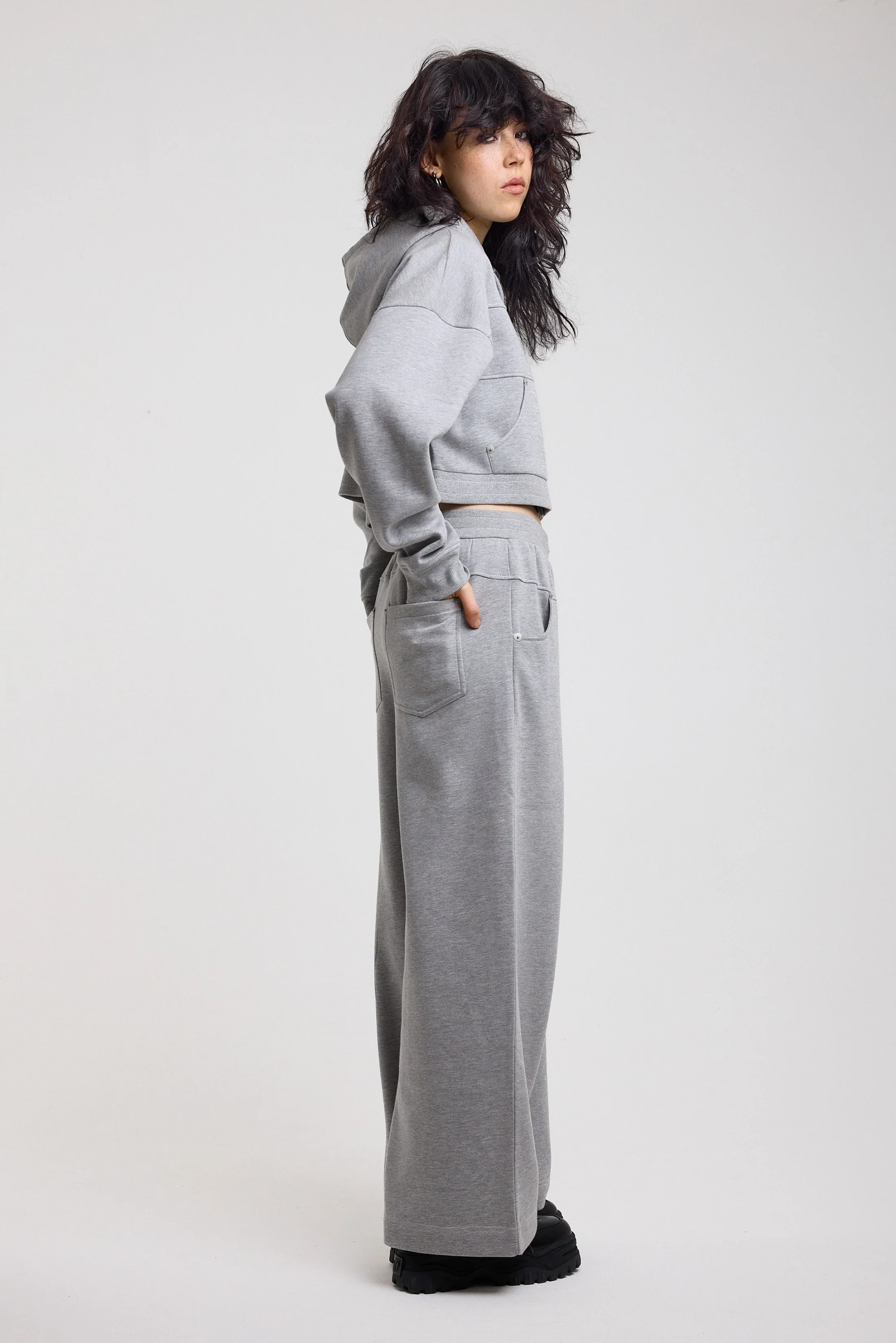 Pursuit Hardware Clasp Wide Leg Sweatpants - Image 4