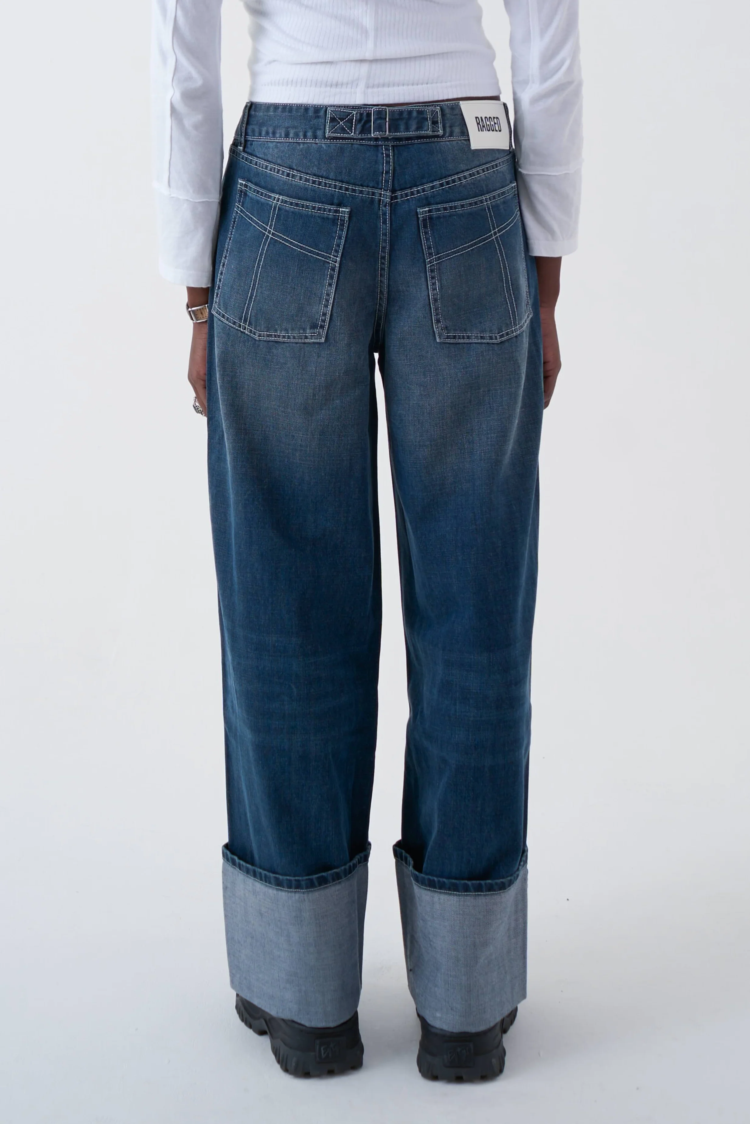 Turn Up Release Jeans - Image 4
