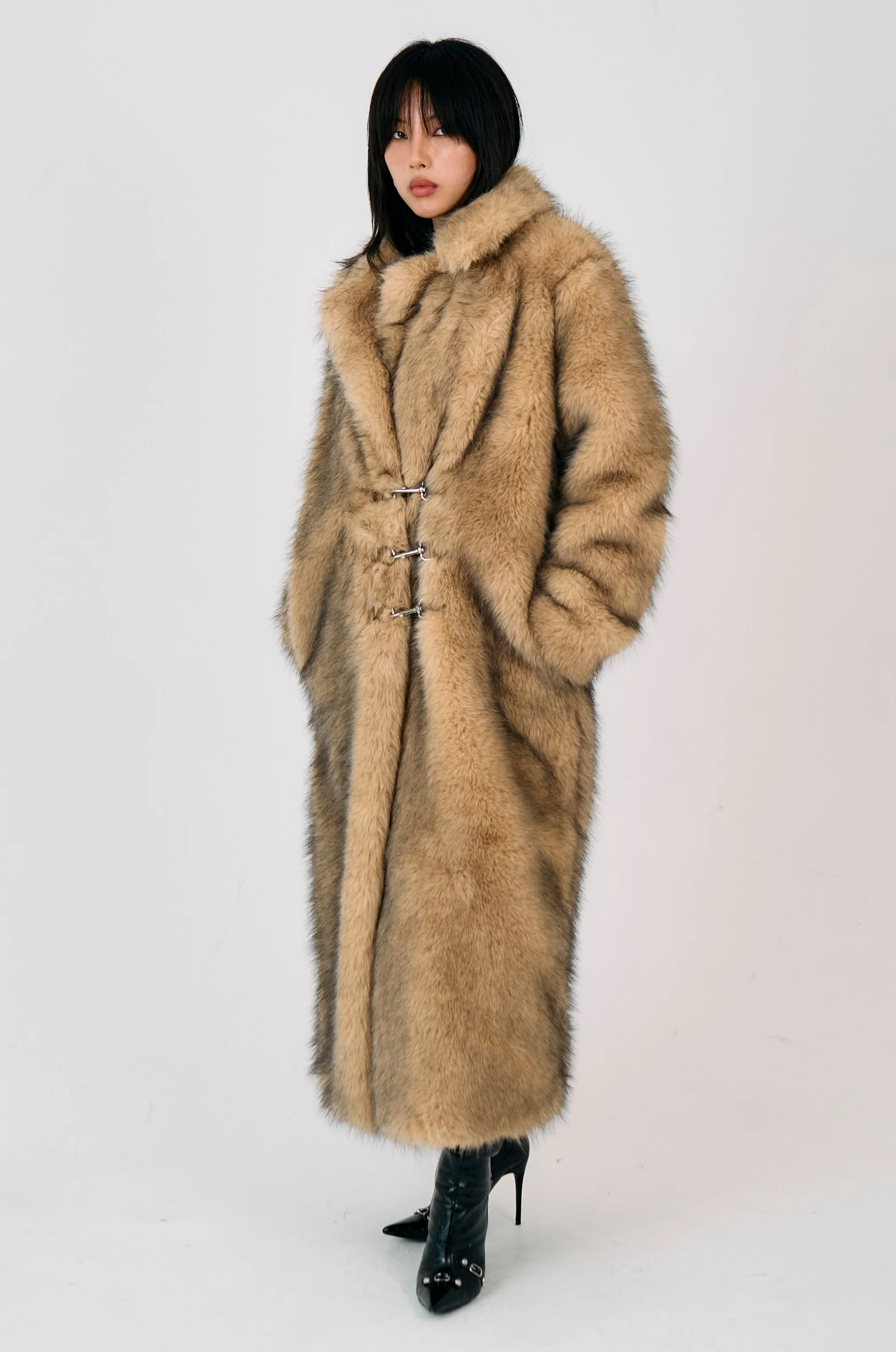 Tara Faux Fur Maxi Coat - Image 3