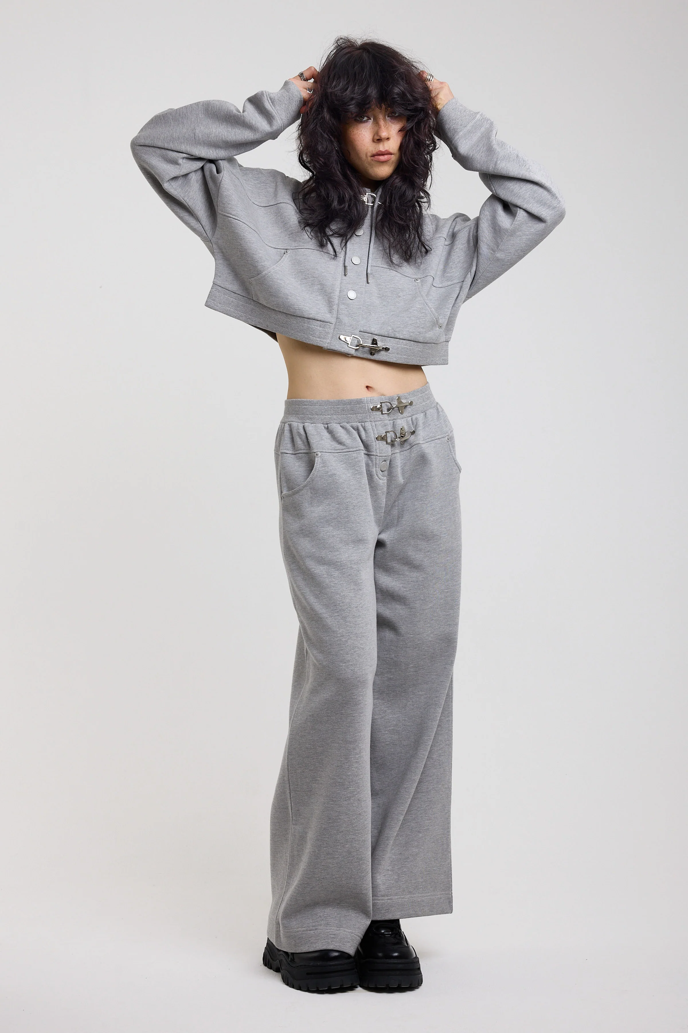 Train Cropped Hardware Clasp Hoodie - Image 3