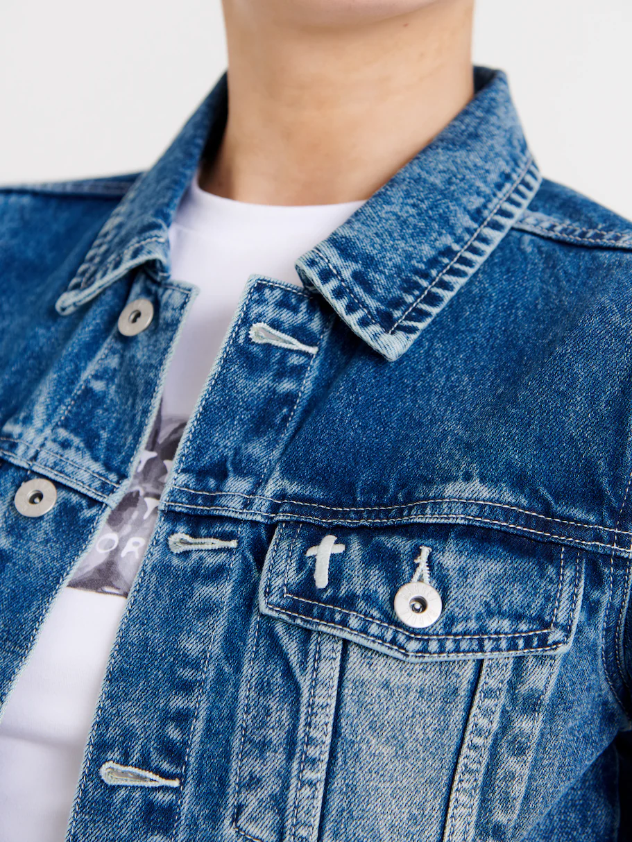 Trucker Denim Jacket - Image 7
